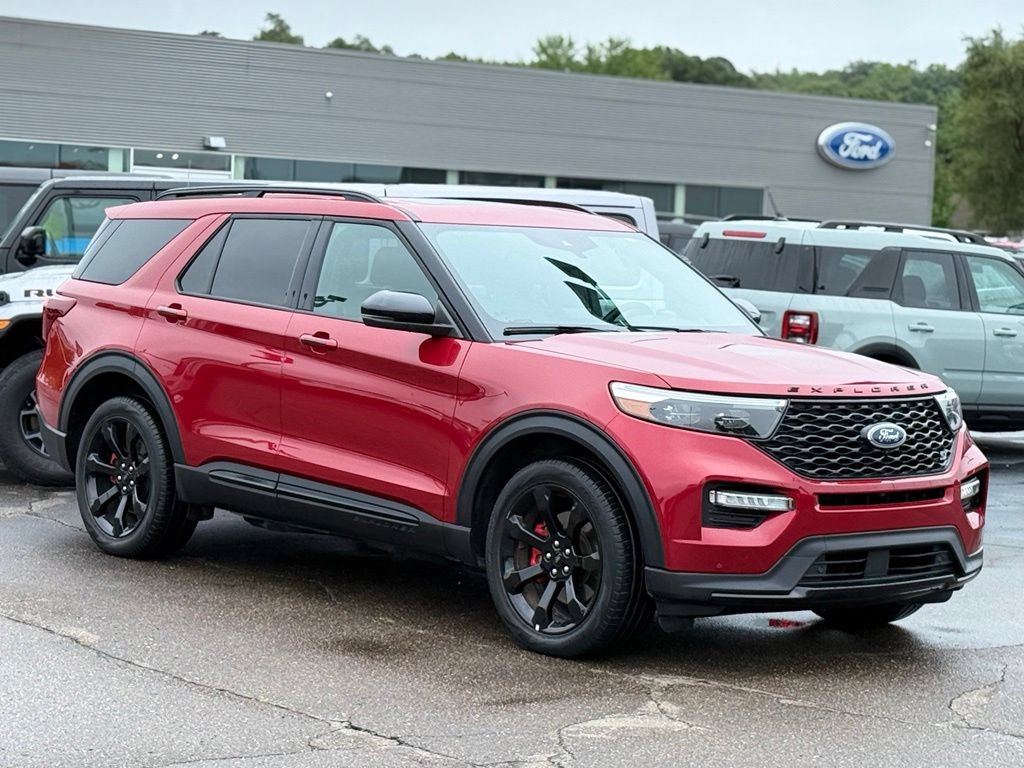 Certified 2024 Ford Explorer ST w/ Equipment Group 401A AWD/4WD image 33