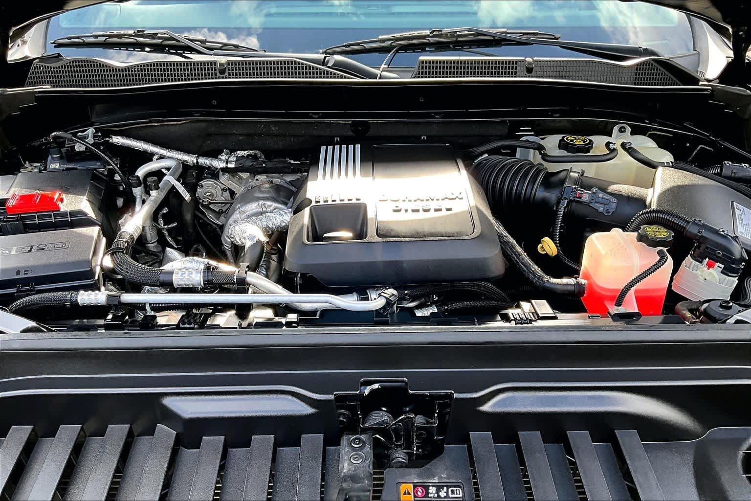 Used 2021 GMC Sierra 1500 AT4 w/ AT4 Premium Package AWD/4WD image 32