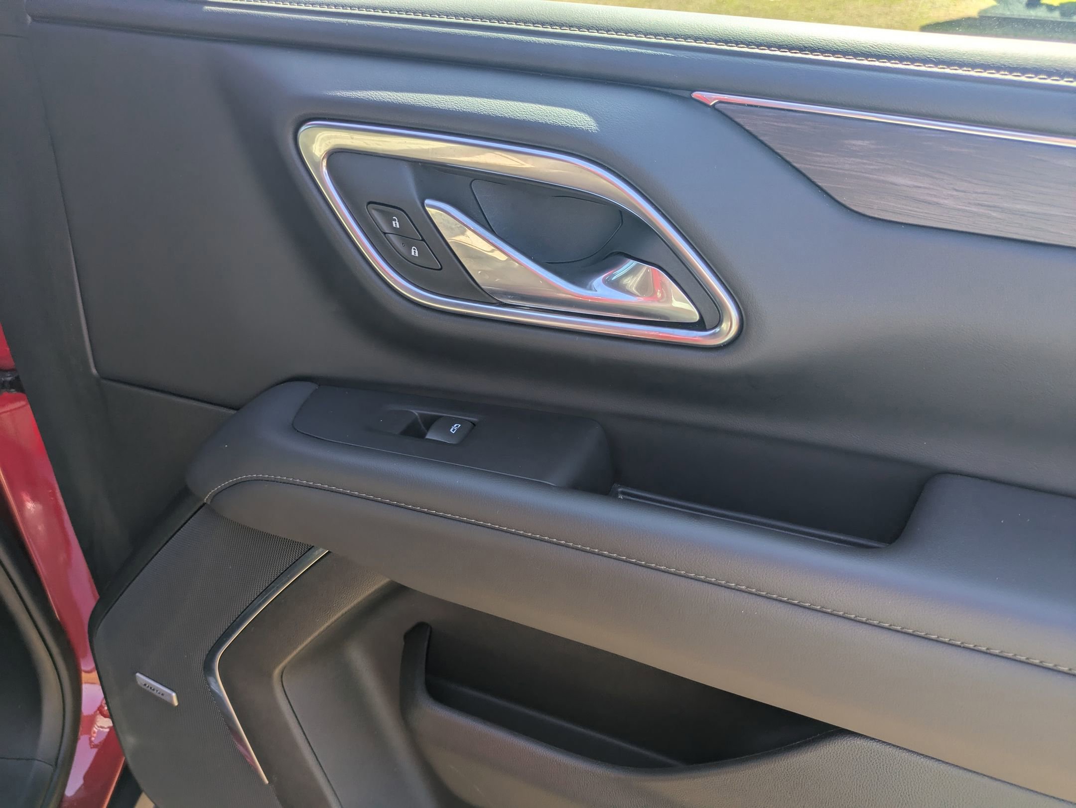 Used 2024 Chevrolet Tahoe Z71 image 36