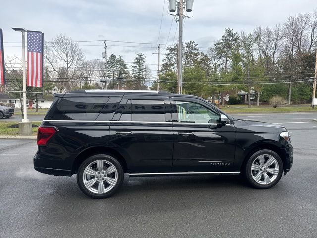 Certified 2024 Ford Expedition Platinum AWD/4WD image 5