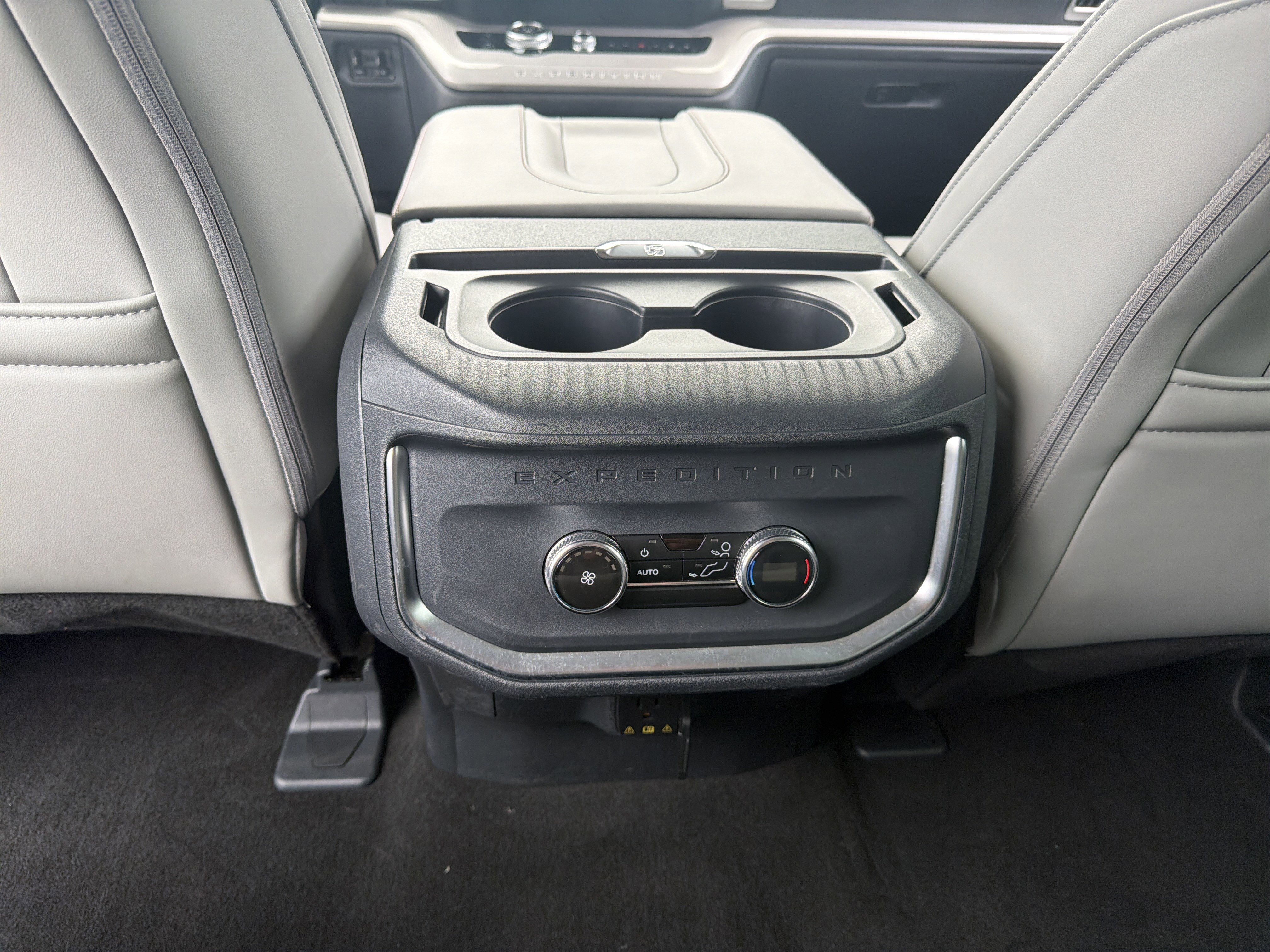 Certified 2025 Ford Expedition Max Active AWD/4WD image 35