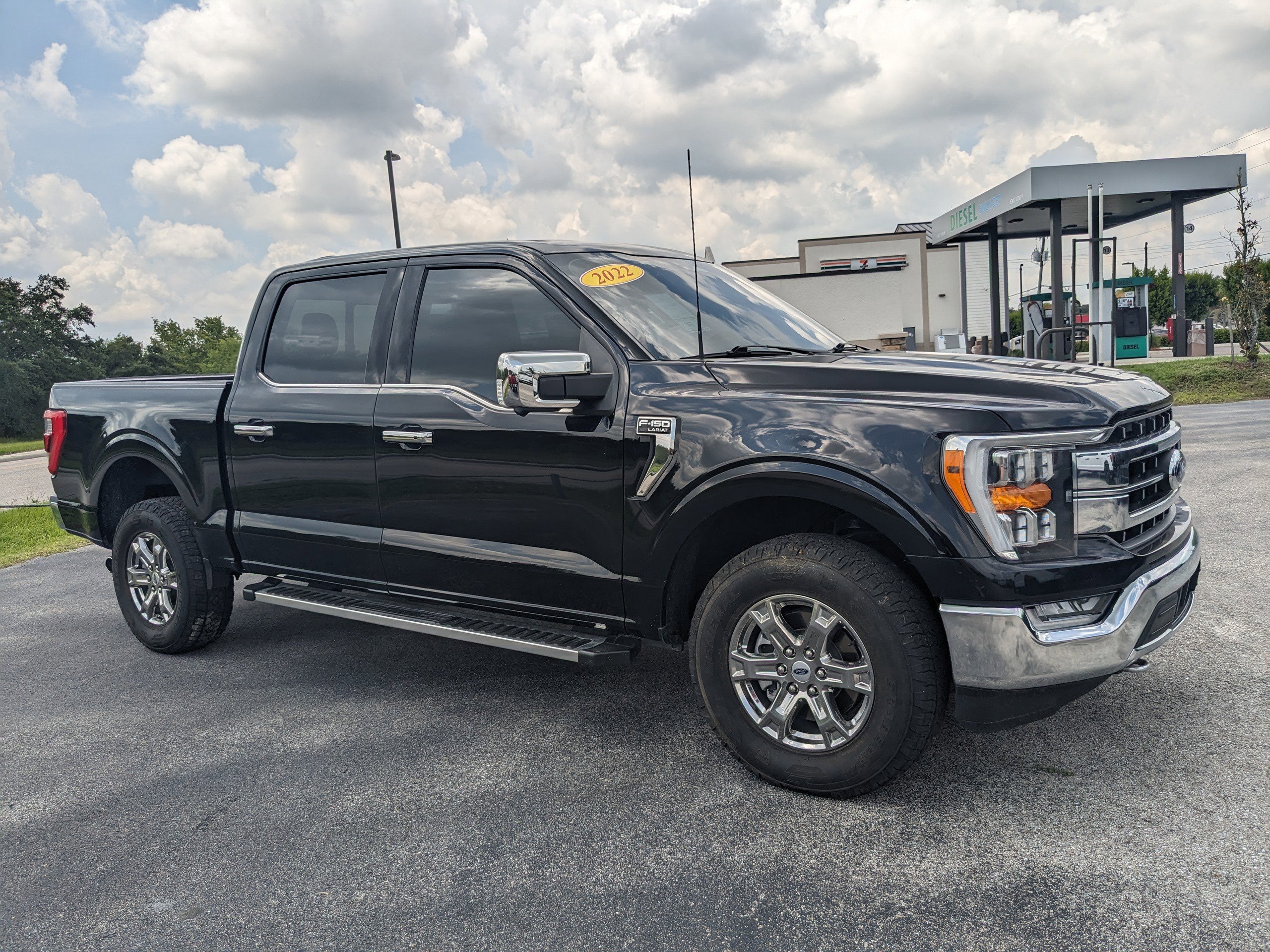 Certified 2022 Ford F150 Lariat AWD/4WD image 7