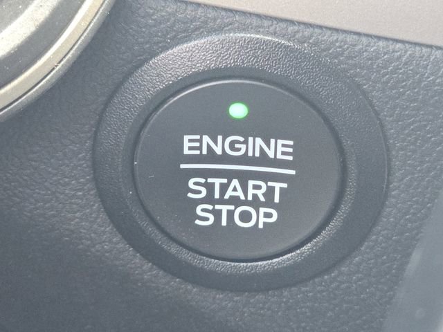 Certified 2022 Ford Escape SE w/ Convenience Package FWD image 32