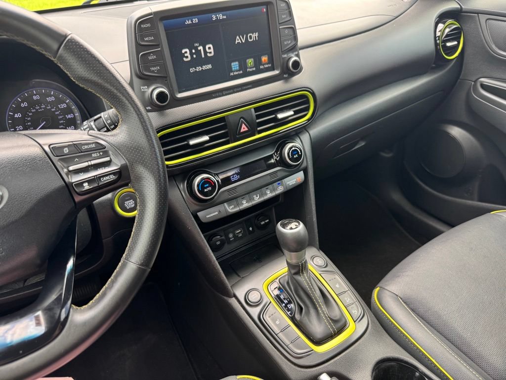 Used 2020 Hyundai Kona Ultimate AWD/4WD image 32