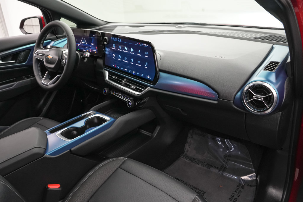 Used 2024 Chevrolet Equinox EV LT FWD image 24