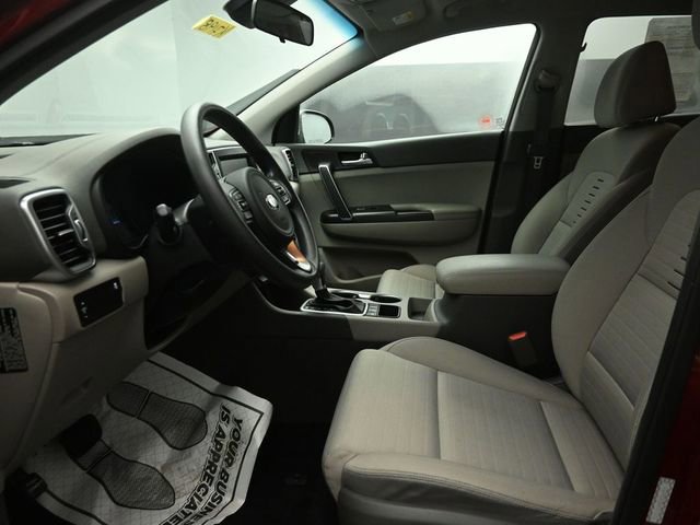 Used 2017 Kia Sportage LX w/ LX Popular Package image 23
