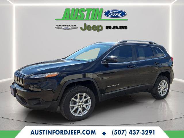 Used 2017 Jeep Cherokee Latitude image 14