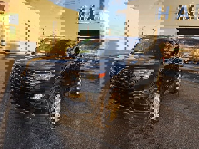 Certified 2023 Ford Explorer King Ranch w/ Technology Package image 2