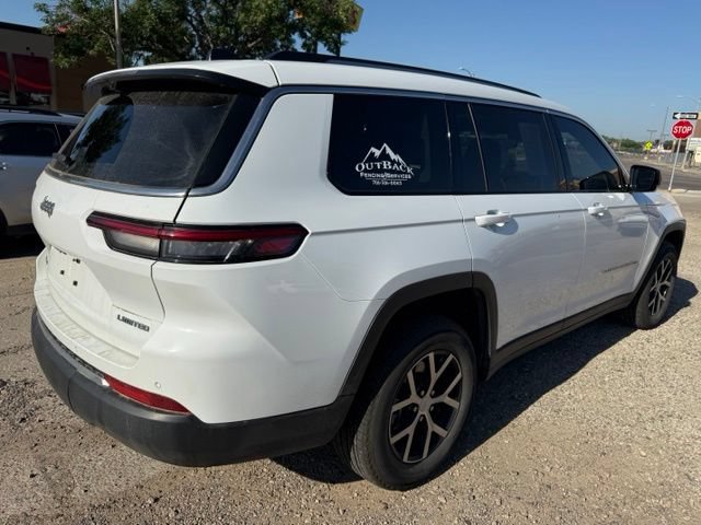 Used 2023 Jeep Grand Cherokee L Limited w/ Luxury Tech Group II AWD/4WD image 10