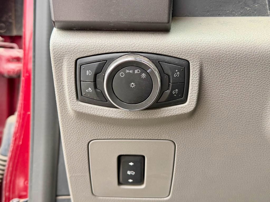 Certified 2017 Ford F150 XLT w/ Equipment Group 302A Luxury image 11