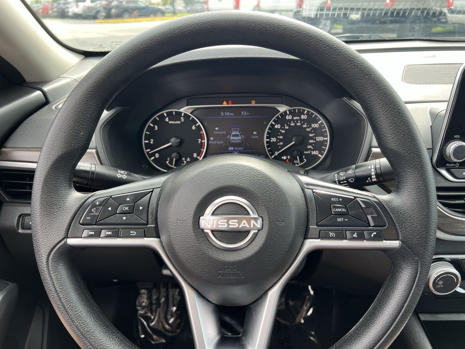 Used 2024 Nissan Altima 2.5 SV FWD image 16