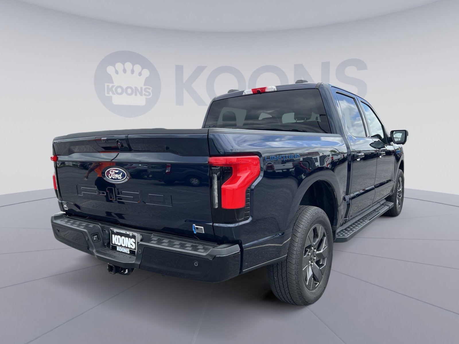Certified 2024 Ford F150 Lightning Flash AWD/4WD image 7