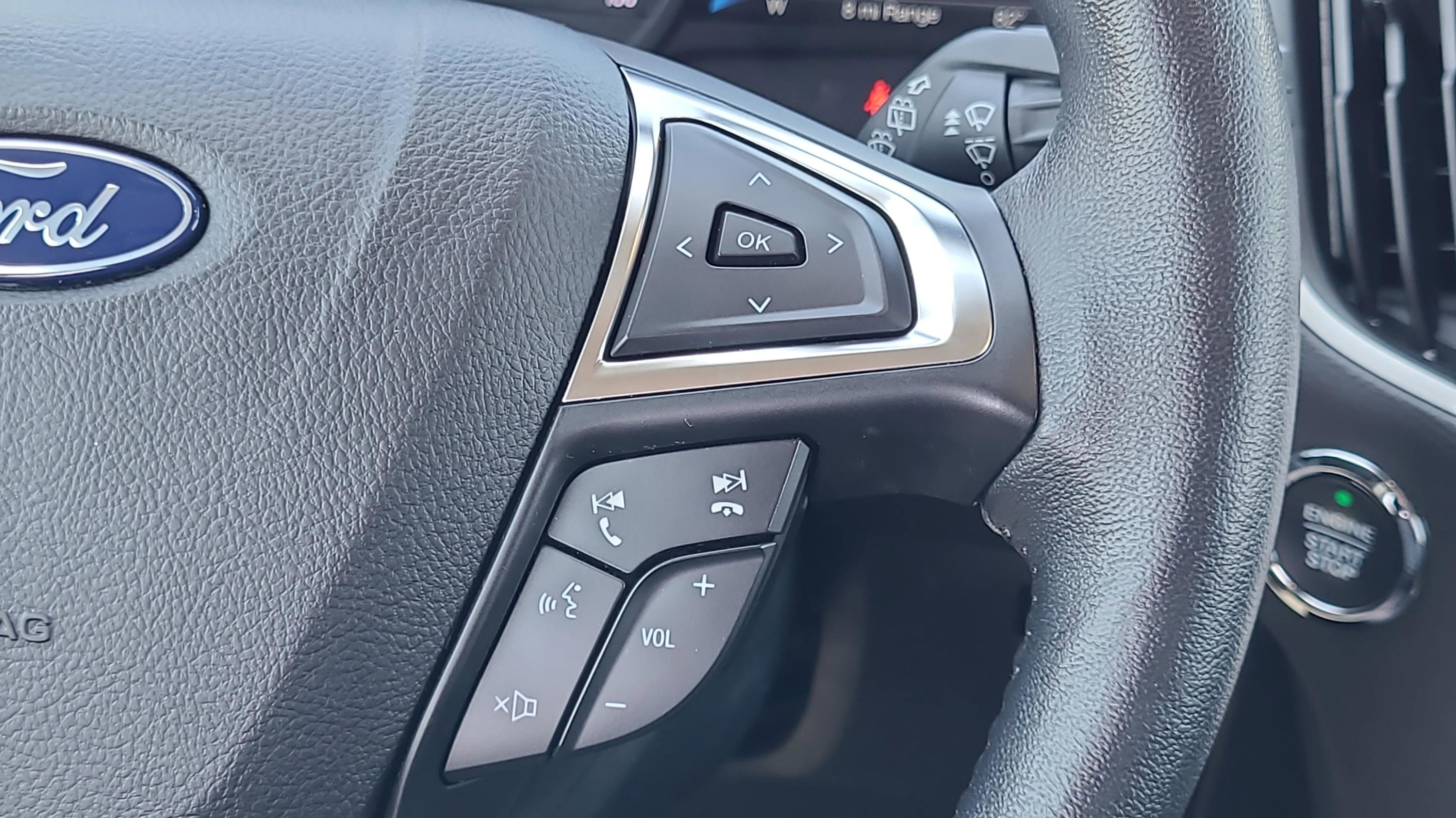 Certified 2022 Ford Edge SEL w/ Convenience Package AWD/4WD image 11