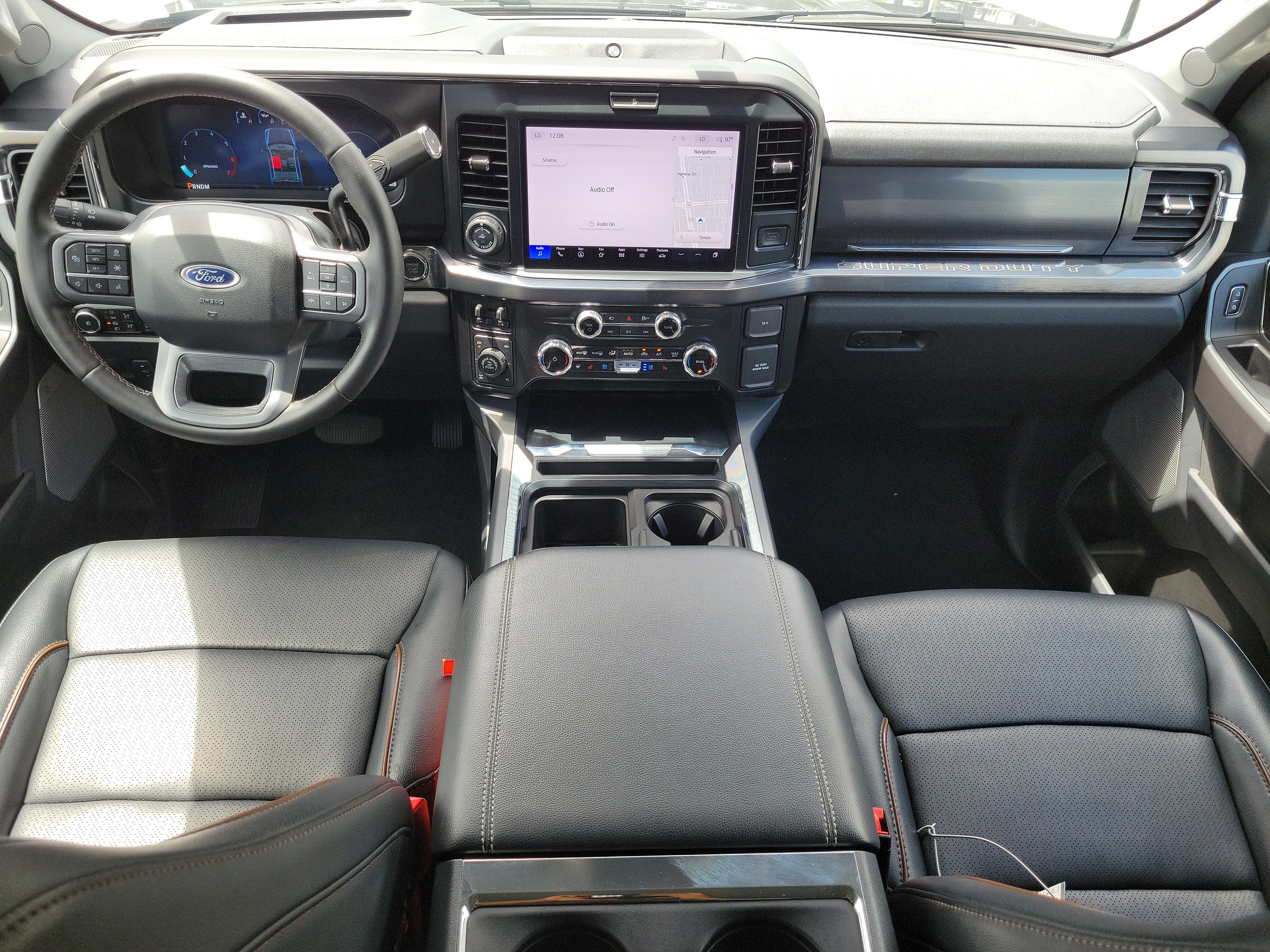 Certified 2025 Ford F250 Lariat w/ Lariat Ultimate Package AWD/4WD image 13