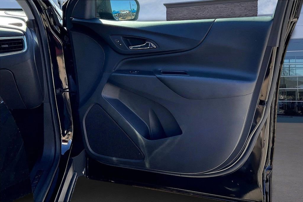 Used 2024 Chevrolet Equinox LT image 29