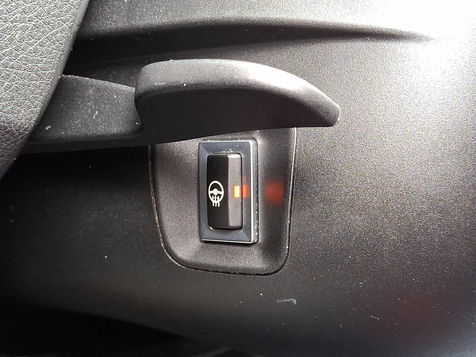 Used 2018 BMW 330i xDrive Wagon w/ Premium Package image 32