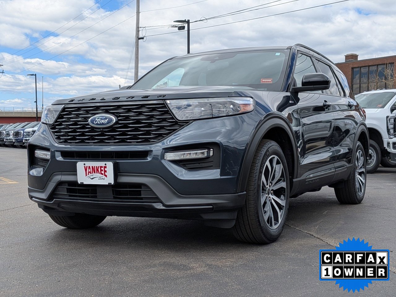 Certified 2022 Ford Explorer ST-Line w/ Class IV Trailer Tow Package AWD/4WD image 1