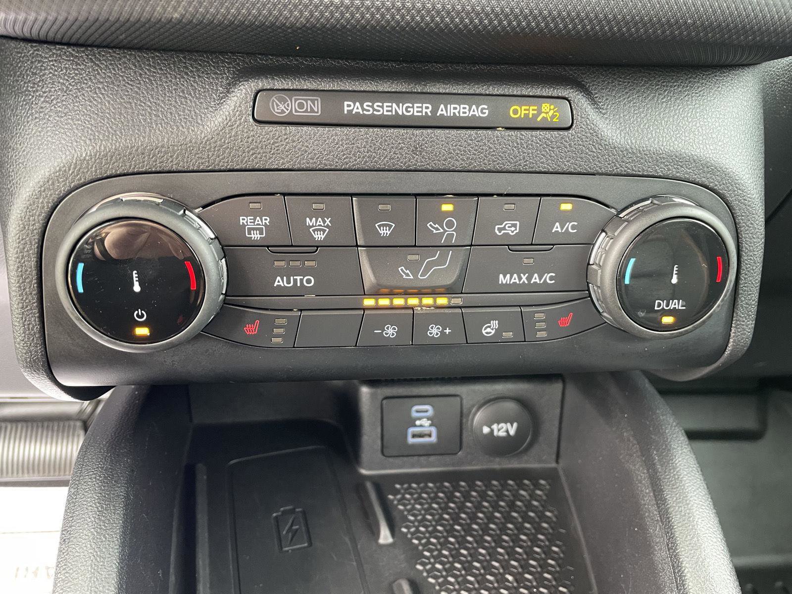 Certified 2022 Ford Bronco Sport Outer Banks w/ Tech Package AWD/4WD image 23