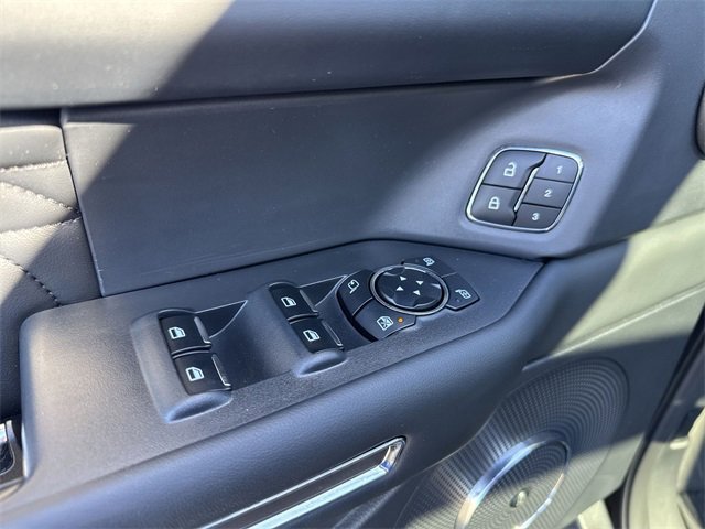 Certified 2023 Ford Expedition Platinum image 10