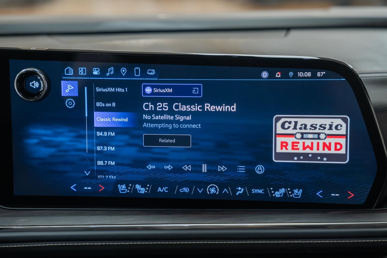 Used 2025 Chevrolet Tahoe Premier w/ Sun And Tow Package image 30