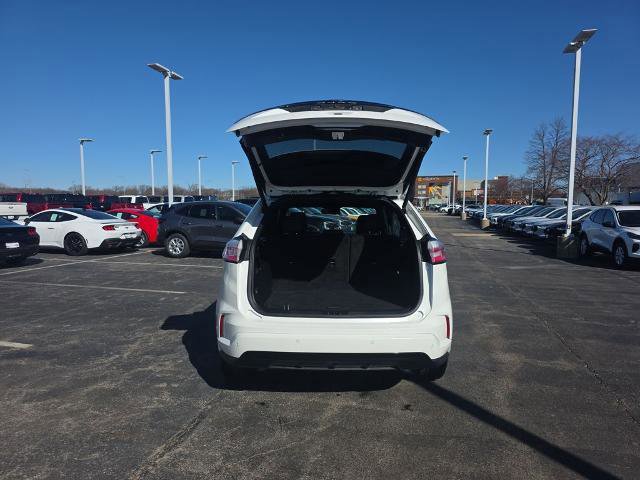 Certified 2024 Ford Edge ST-Line image 11