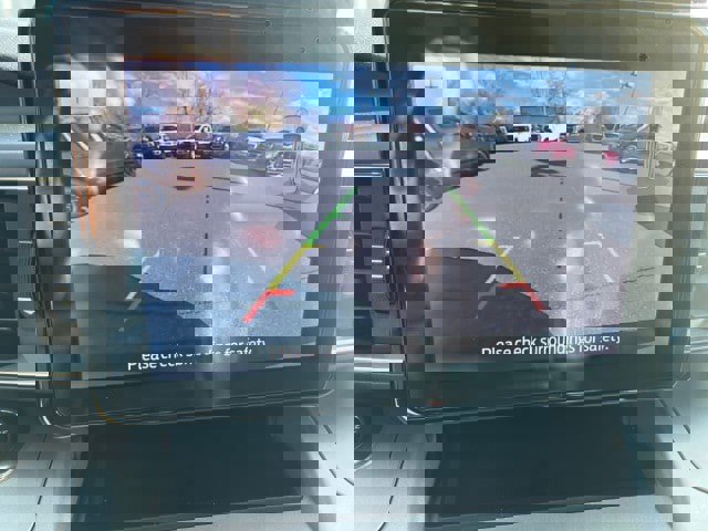 Certified 2022 Ford Explorer XLT w/ Equipment Group 202A image 20