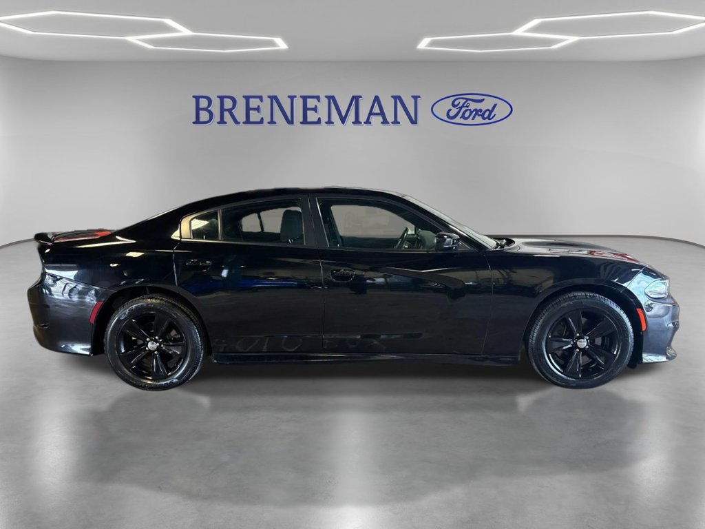 Used 2019 Dodge Charger GT RWD image 5
