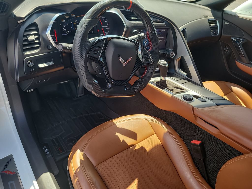 Used 2017 Chevrolet Corvette Stingray Coupe RWD image 13