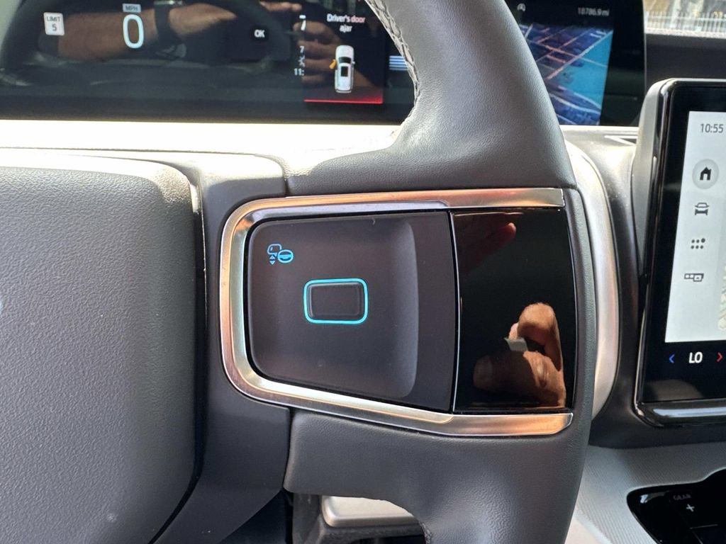 Certified 2025 Ford Expedition Max Active AWD/4WD image 12
