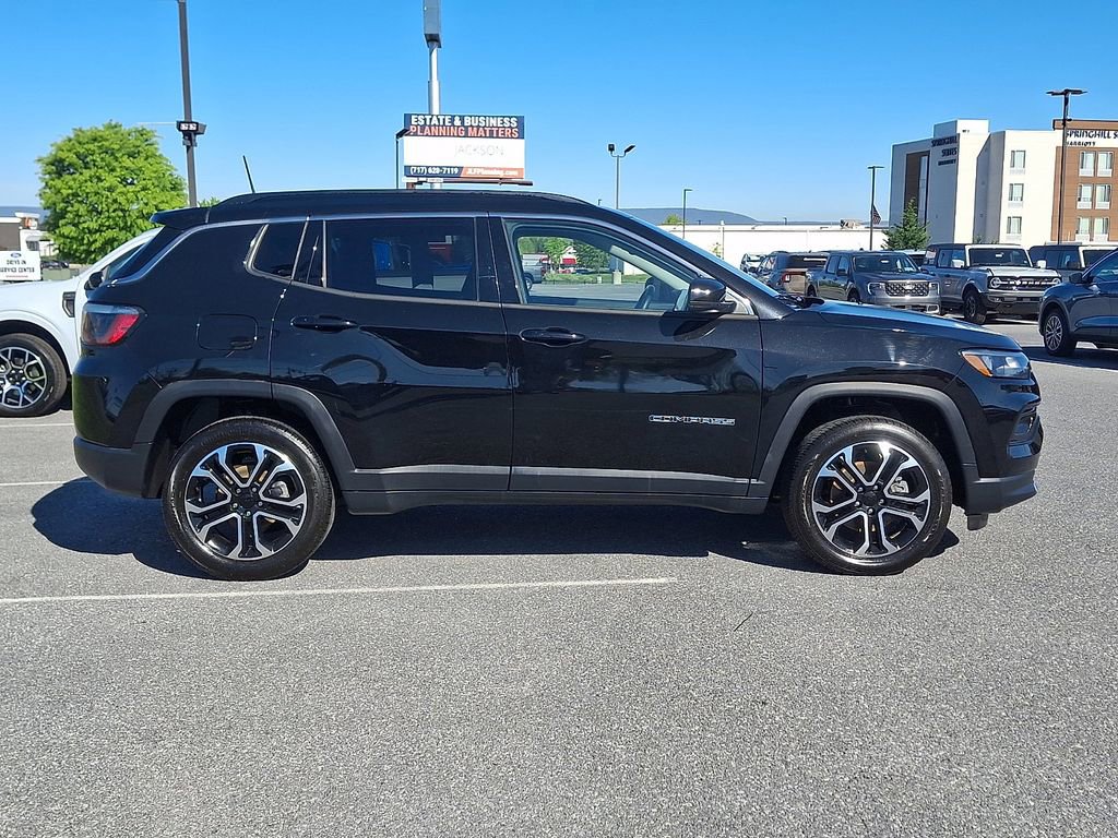 Used 2022 Jeep Compass Limited AWD/4WD image 7