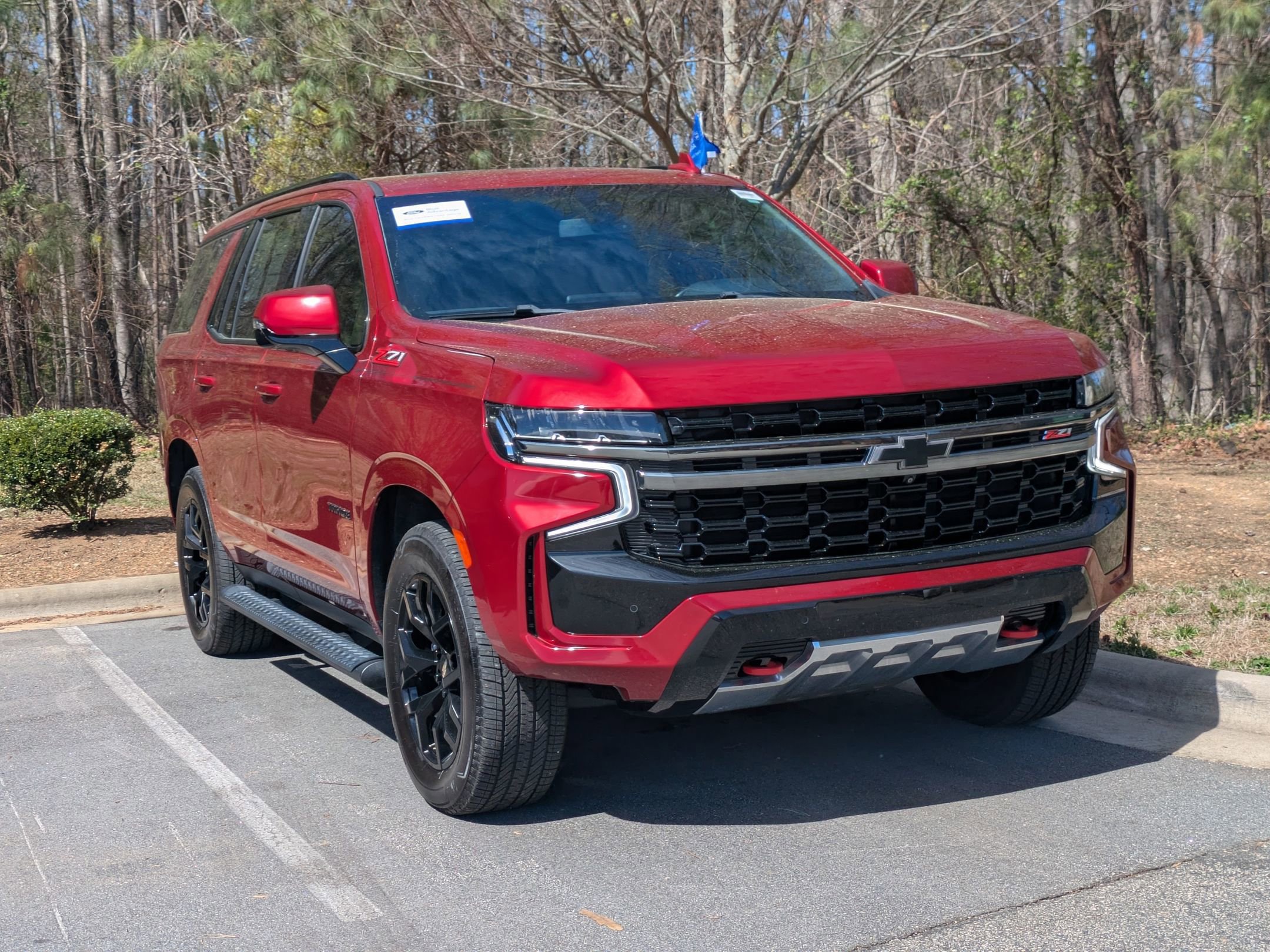 Used 2022 Chevrolet Tahoe Z71 w/ Z71 Off-Road Package image 6