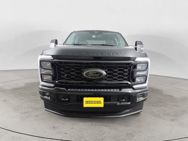Certified 2025 Ford F350 Lariat w/ Black Appearance Package image 8