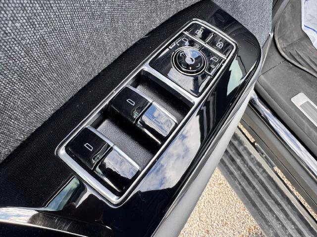 Used 2026 Cadillac Escalade Platinum Sport w/ LPO, ONYX Package AWD/4WD image 26