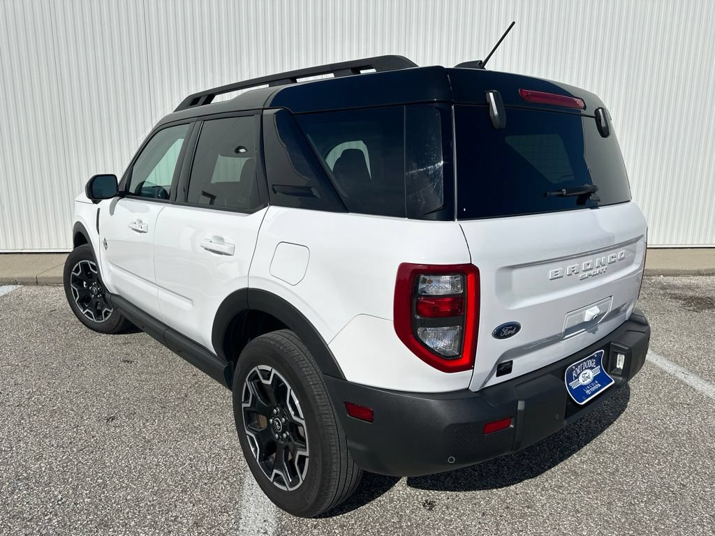 Certified 2025 Ford Bronco Sport Outer Banks w/ Outer Banks Tech Package+ AWD/4WD image 5