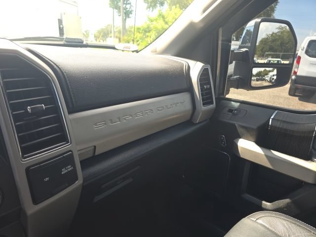 Certified 2020 Ford F350 Lariat w/ Lariat Ultimate Package AWD/4WD image 15