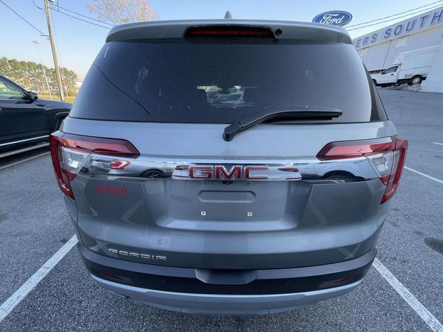 Used 2023 GMC Acadia SLE w/ Driver Convenience Package image 4