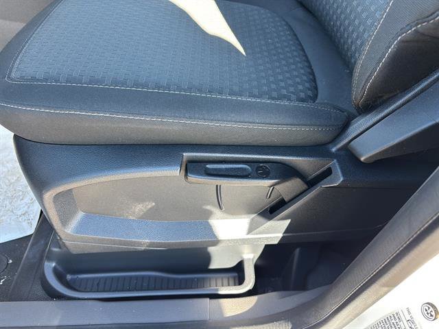 Certified 2023 Ford Transit Connect XLT image 12