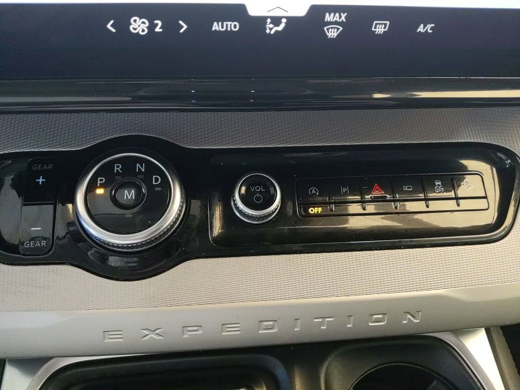 Certified 2025 Ford Expedition Max Active AWD/4WD image 23