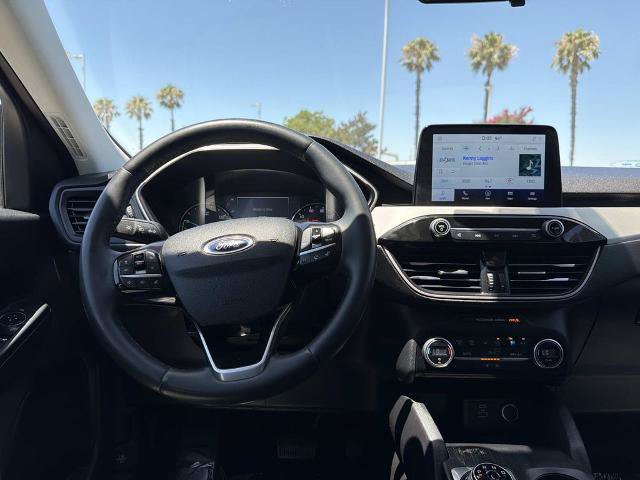 Certified 2021 Ford Escape SE w/ SE Sport Appearance Package FWD image 11