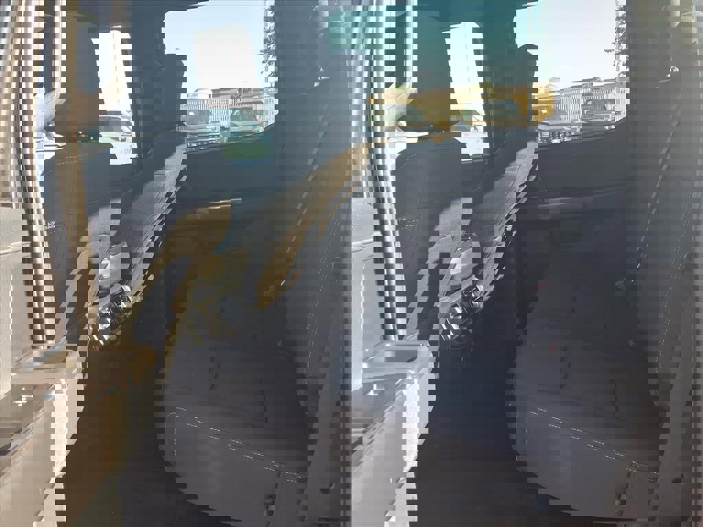 Certified 2023 Ford F150 XLT w/ Equipment Group 302A High image 17