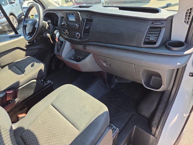 Certified 2025 Ford Transit 250 Low Roof w/ Exterior Upgrade Package RWD image 24
