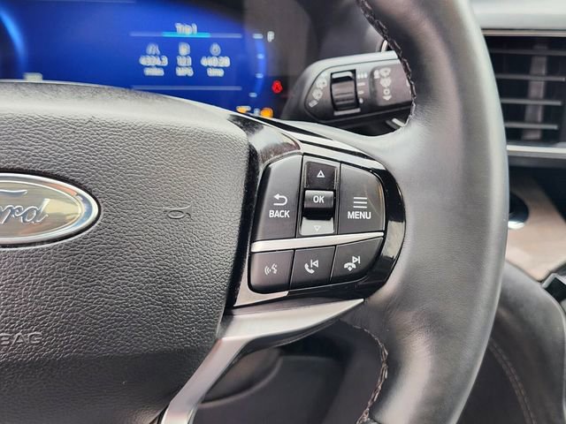 Certified 2022 Ford Explorer Platinum w/ Equipment Group 601A AWD/4WD image 32