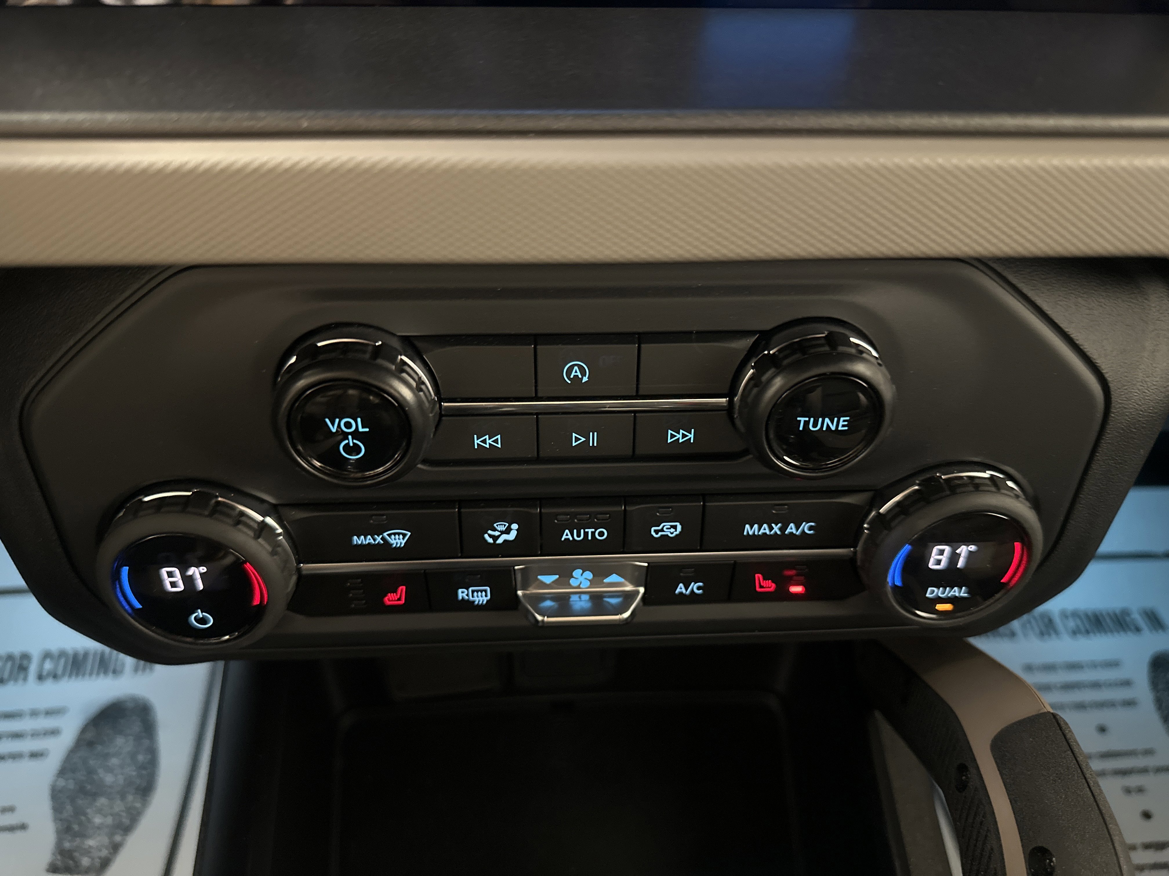 Certified 2024 Ford Bronco Big Bend AWD/4WD image 19