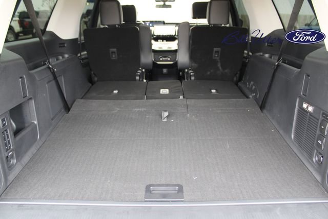 Certified 2025 Ford Expedition Max Platinum image 10