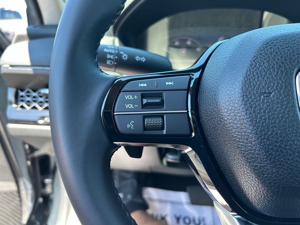 Used 2024 Honda Accord Touring image 24