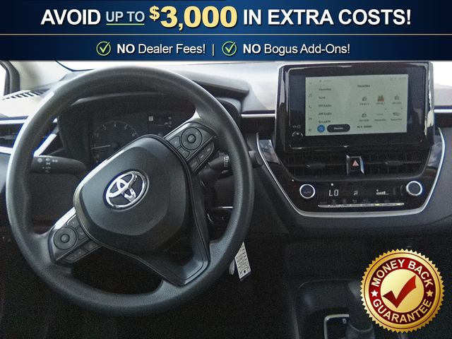 Used 2025 Toyota Corolla LE FWD image 17