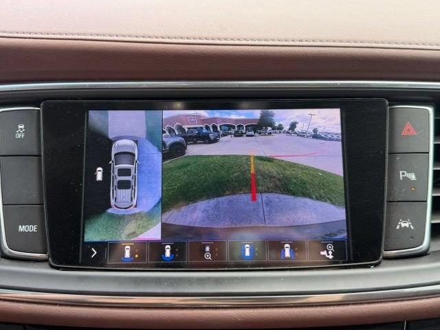 Used 2021 Buick Enclave Avenir w/ Avenir Technology Package FWD image 19