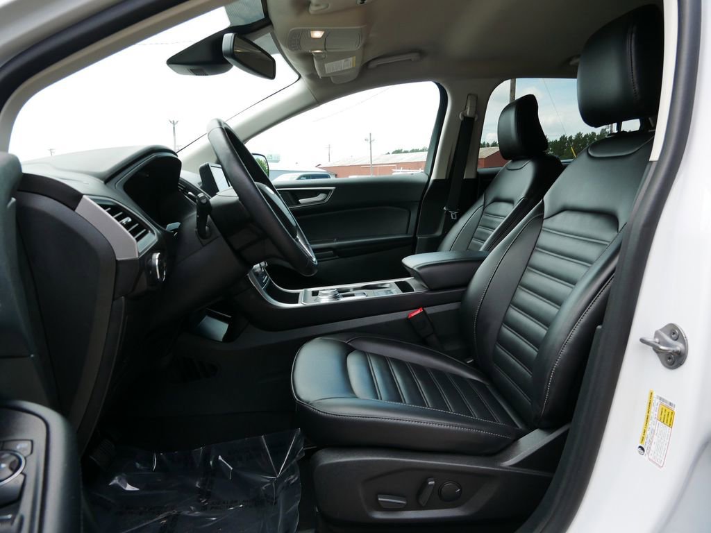 Certified 2024 Ford Edge SEL w/ Convenience Package AWD/4WD image 14