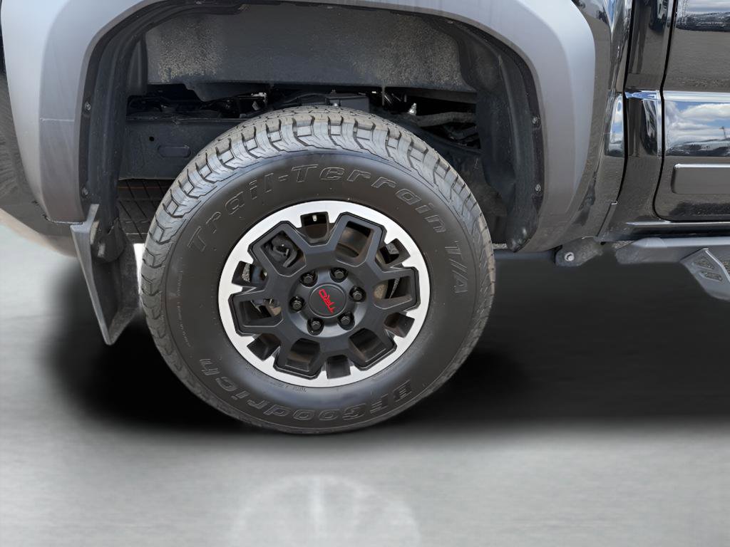 Used 2024 Toyota Tacoma TRD Off-Road AWD/4WD image 30