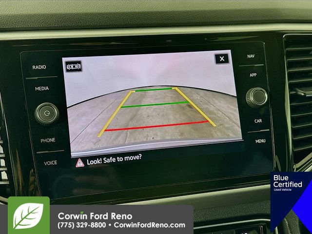 Used 2022 Volkswagen Atlas Cross Sport SEL R-Line image 18